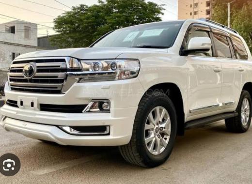 Toyota Land Cruiser V8 2020